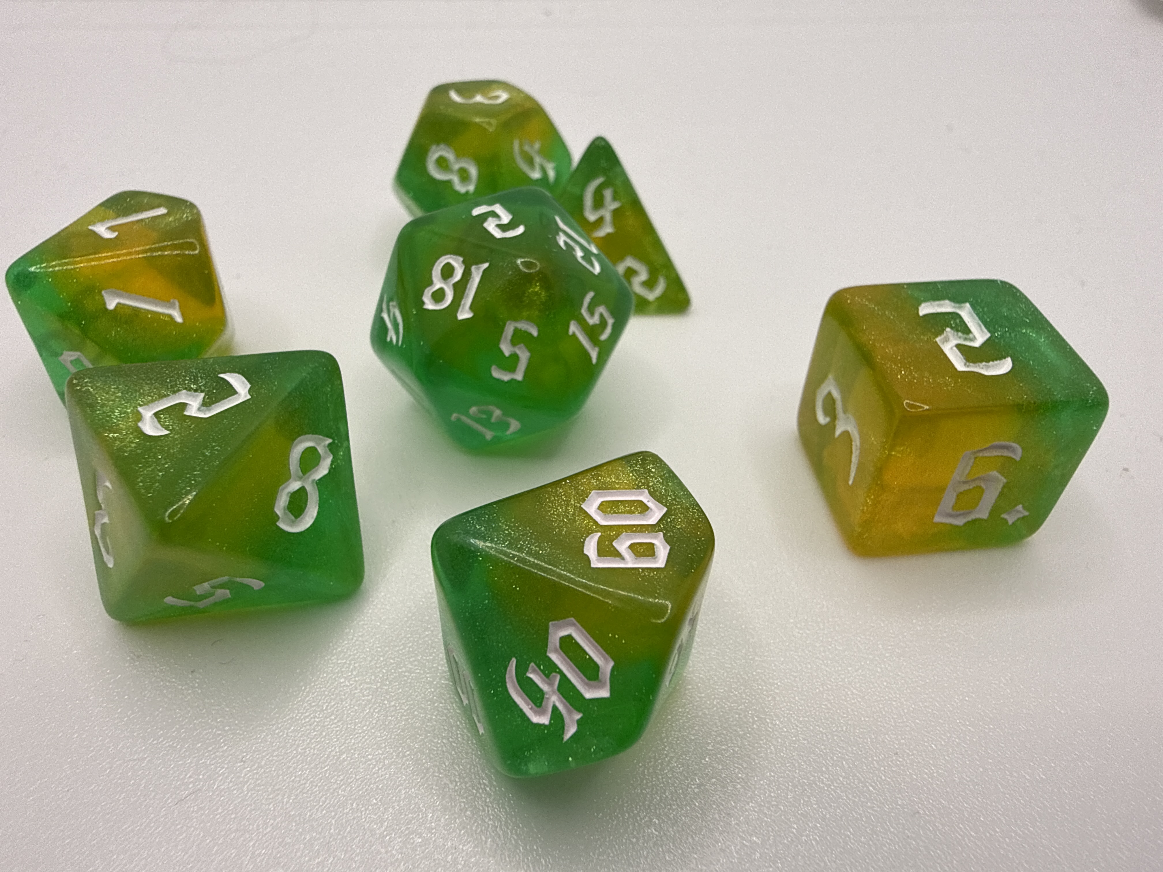 Glitter Dice Set