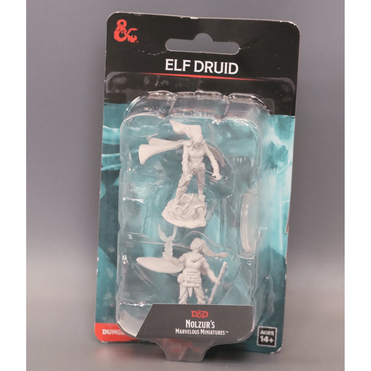 Dungeons and Dragons: Nolzur s Marvelous Unpainted Miniatures Female Elf Druid