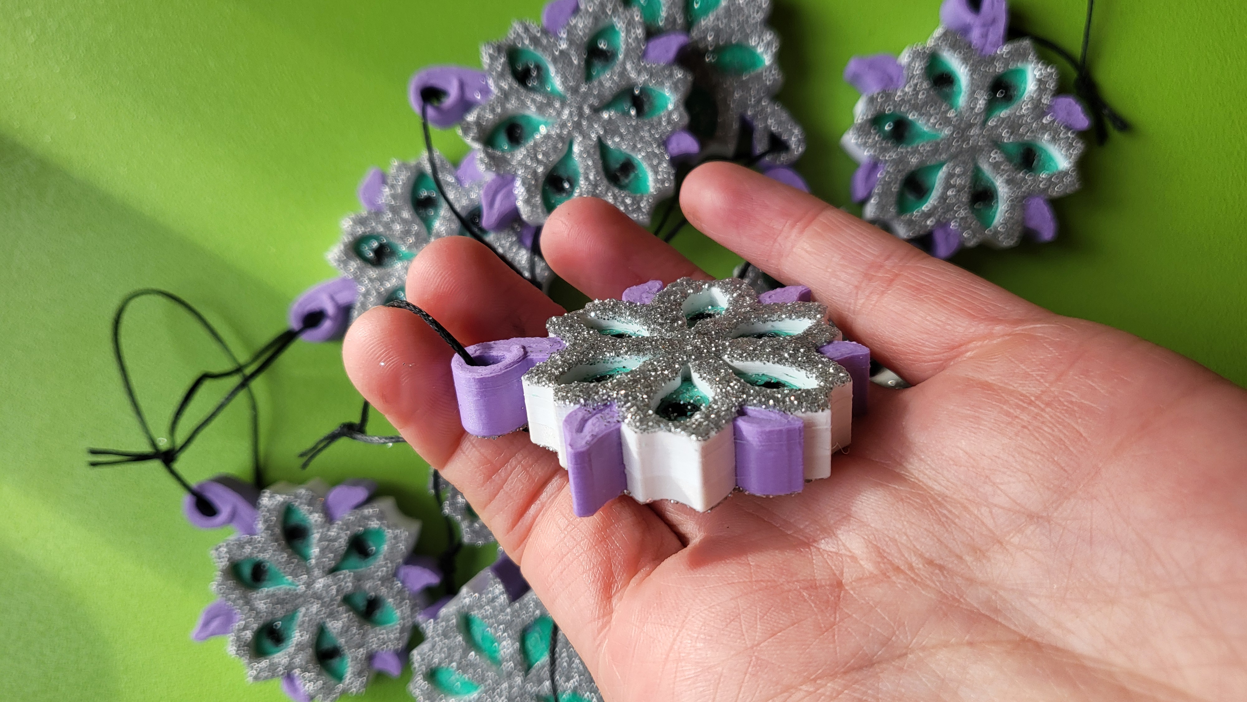 Snowflake mimic christmas decoration 